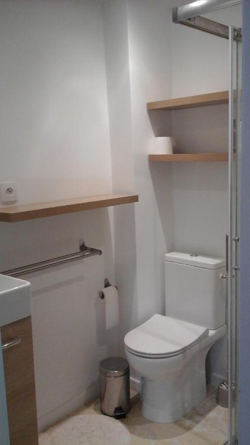 Kira Hotel Uzes Luaran gambar